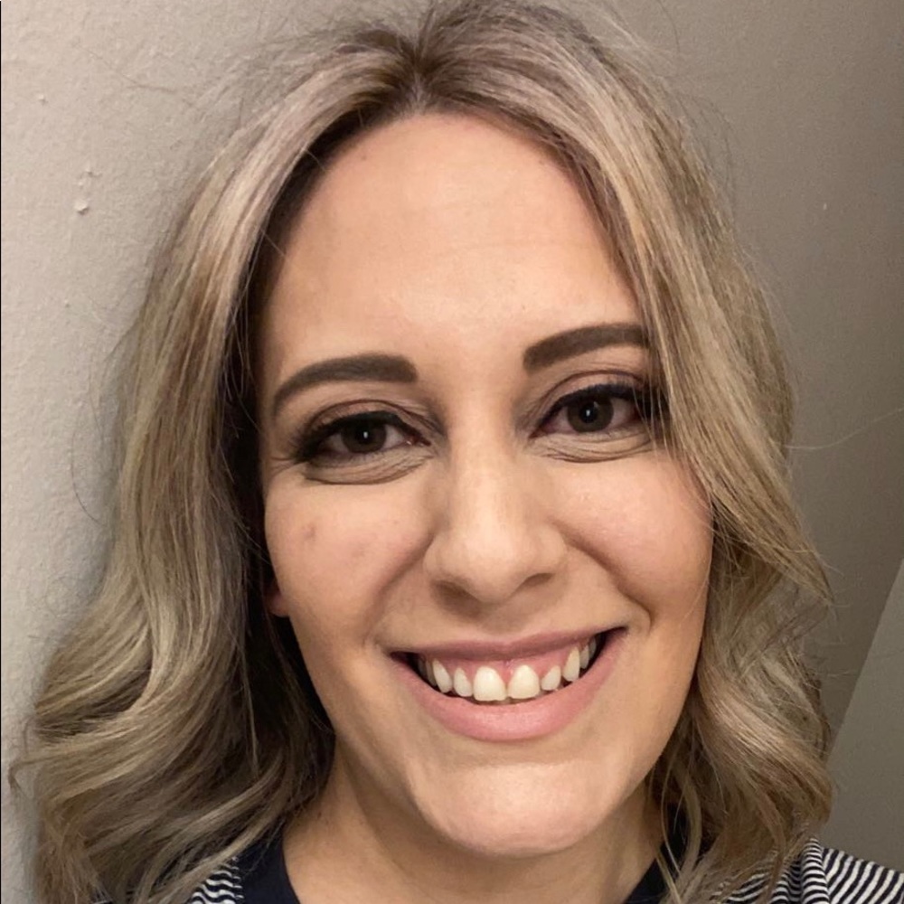 Meet your Posher, Joni